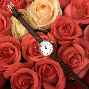 rose手表女的实时信息