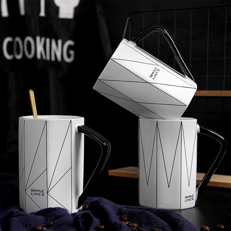 ins北欧风情侣款杯子一对创意简约咖啡水杯家用陶瓷马克杯带盖勺