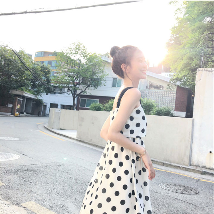 2019春季新款韩版很仙的小个子吊带短裙显瘦甜美波点仙女连衣裙女