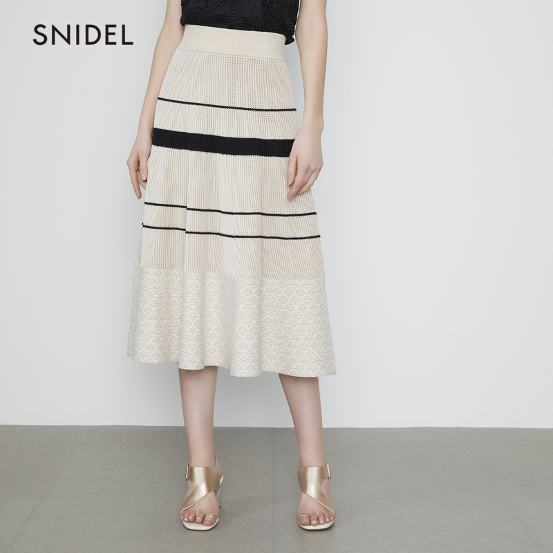 SNIDEL2019春夏新品 甜美针织条纹A字喇叭长款半身裙SWNS191105