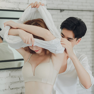 无钢圈内衣套装女学生高中少女文胸聚拢薄款性感上托收副乳防下垂文胸