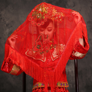 红盖头新娘中式婚礼图片