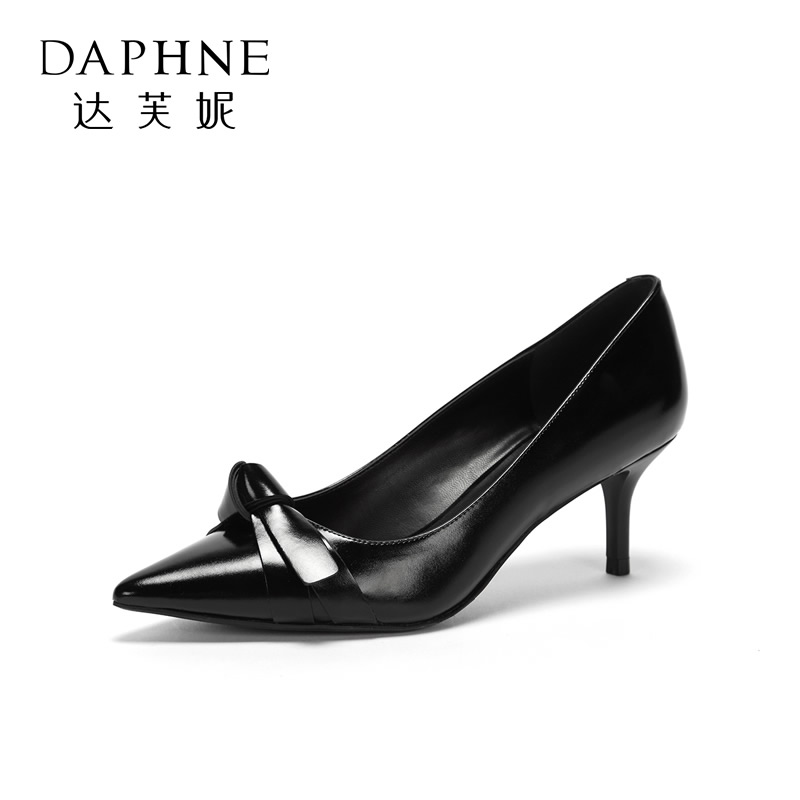 Daphne/达芙妮圆漾女鞋春秋单鞋蝴蝶结尖头浅口细高跟女鞋