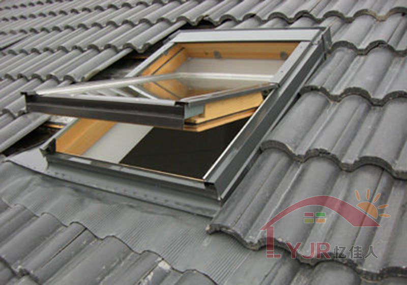 斜顶 上悬 铝合金 电动 木质天窗屋顶窗外悬窗 防水隔热保温
