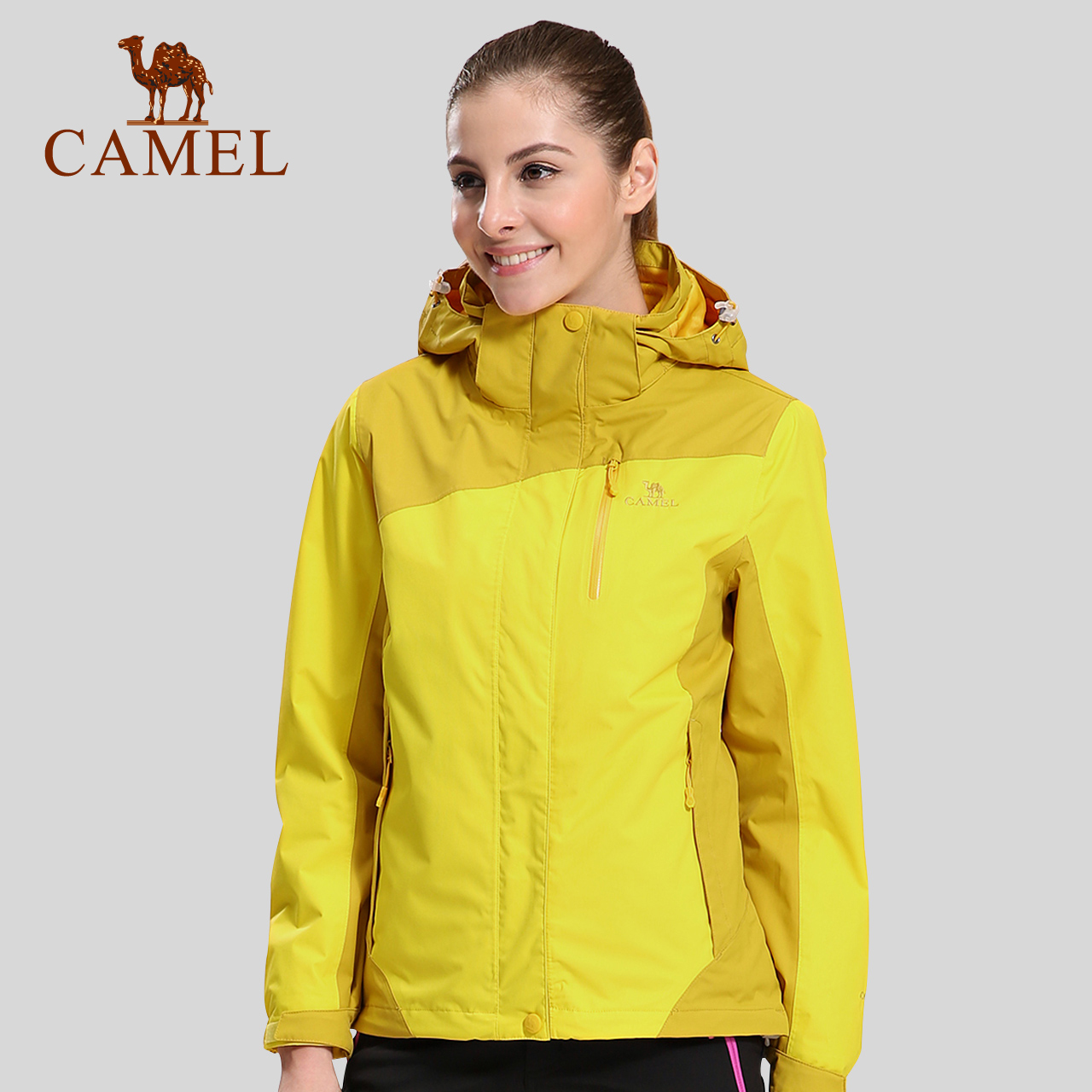 Camel/骆驼正品牌户外防风两件套三合一登山服滑雪女士保暖冲锋衣