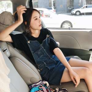 于momo连衣裙2018春新款女韩版时尚高腰显瘦牛仔背带裙初恋裙短裙连衣裙