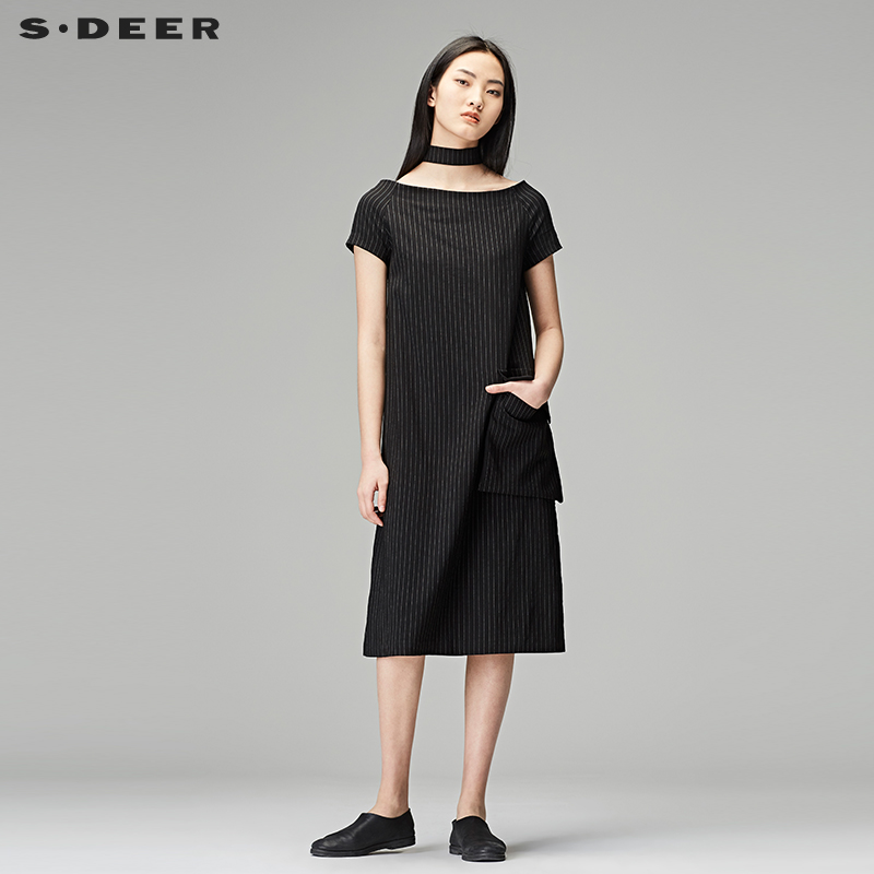sdeer圣迪奥2019春装设计条纹一字肩气质项圈口袋连衣裙S18181220