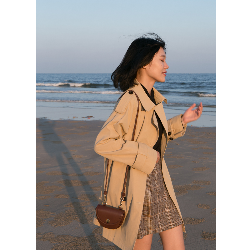 卡农自制时尚风衣女韩版2019春装新款矮个子双排扣长袖短款外套