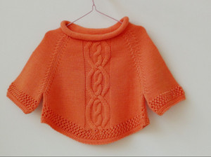 新款时尚纯手工编织宝宝毛衣女童中袖毛衣套头披风毛衣