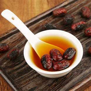 现炒现卖农家铁锅炒红枣泡茶500克包邮 炒新疆红枣炒焦枣茶炒小枣