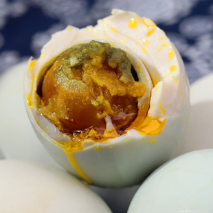 宁波象山特产海岛野生海鸭蛋咸鸭蛋熟鸭蛋下饭菜8枚礼品装/448g