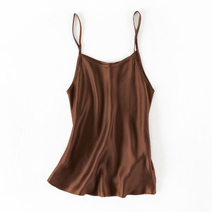 真丝面料吊带背心图片