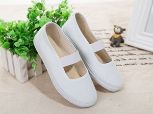 新款儿童白布鞋男童女童小白鞋幼儿园小学生白