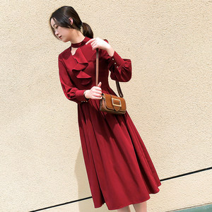 【红色长袖裙子秋价格】最新红色长袖裙子秋价
