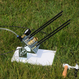 c款螺纹喷嘴线控气压可视型水火箭发射架 发射器 四根撑轨有线控