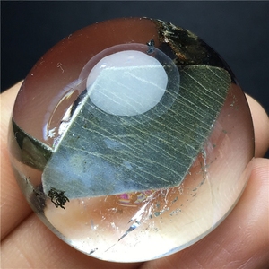 水晶菱形吊坠图片