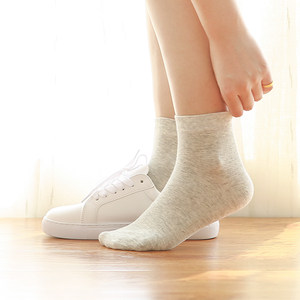 class=h>架子 /span>配小 span class=h>皮鞋 /span>的袜子女英伦冬天