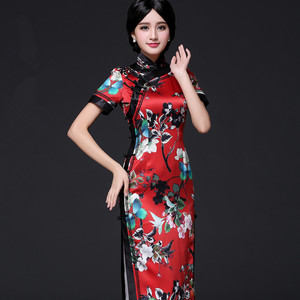 品牌高档旗袍图片