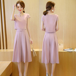 日销百件九块九包邮特价批发女装清仓市场唯品