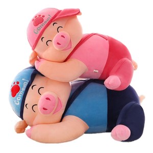 小猪猪公仔情侣图片