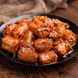 瘾食 麻辣 span class=h>鸭脖 /span>四川小吃冷吃香辣美味鸭肉麻辣肉