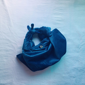 【浆果手芸】新色 蓝色色丝绒 span class=h>饺子包 /span> 包袱拎包