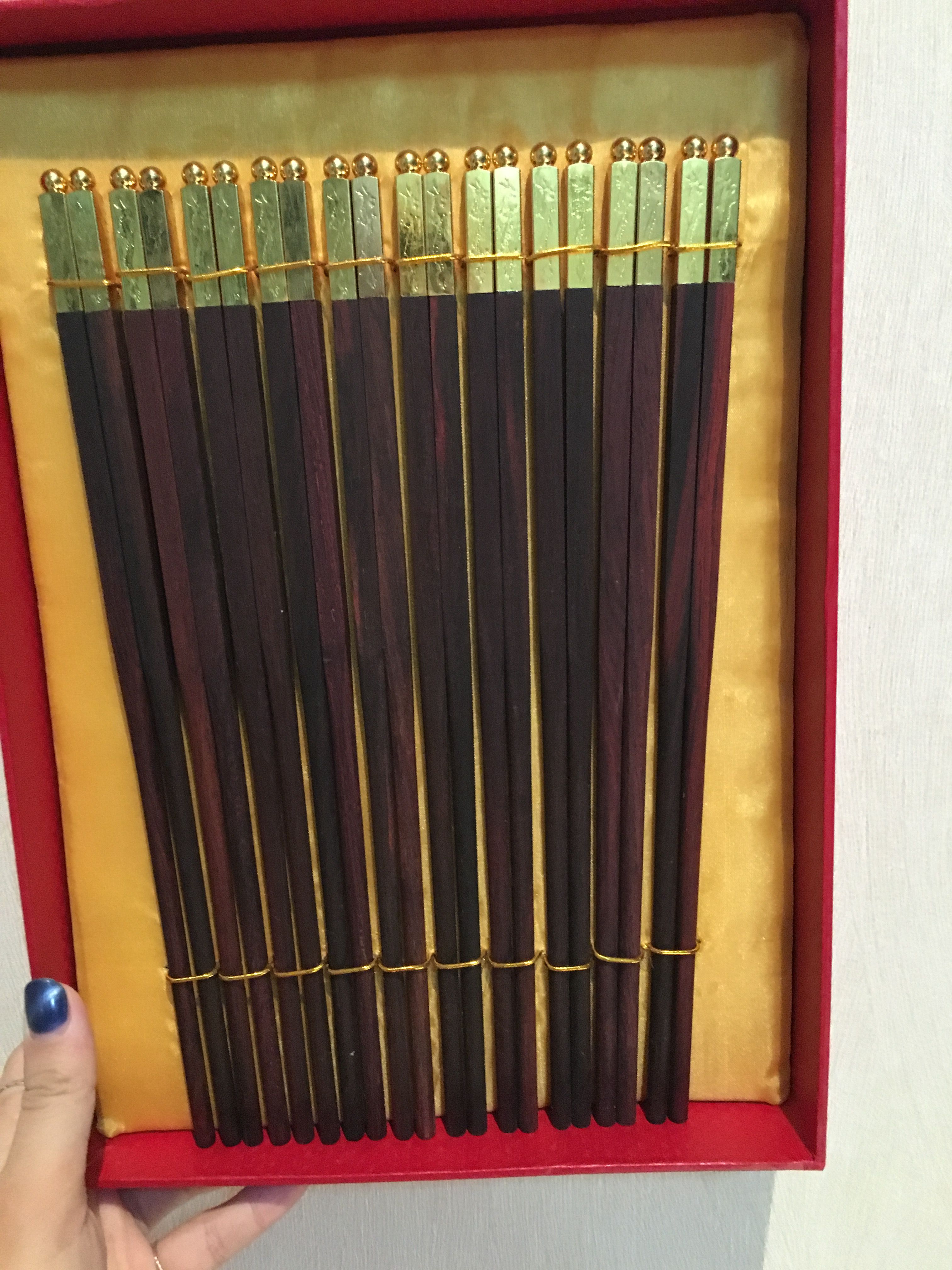 >>红酸枝筷子无漆无蜡宝贝列表