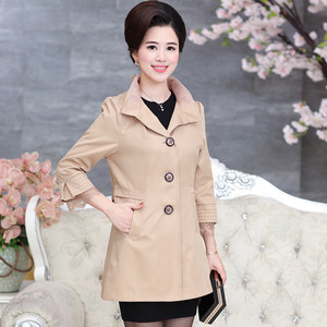 春装中老年女装休闲风衣外套中年40岁50妈妈