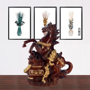 招财马存钱罐图片