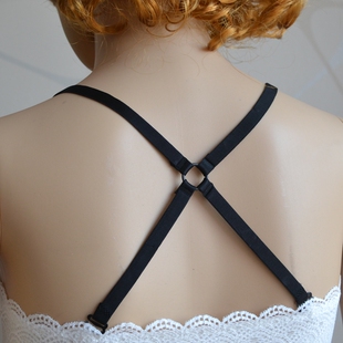 新款蕾丝性感蝴蝶花后背美背交叉肩带 文胸防滑弹力内衣肩带 ￥13.