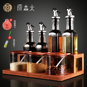 厨房调味品罐图片