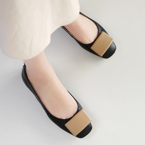 女士船鞋真皮图片