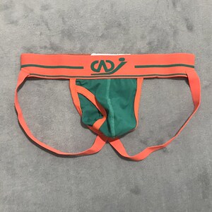 男提臀内裤图片