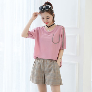 =h>上衣 /span> span class=h>短裤 /span>宽松休闲短袖夏装两件套潮