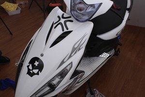 本田摩托车贴纸标志个性改装装饰品雅马哈反光