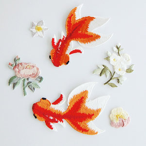 手工布艺刺绣可爱金鱼植物补丁贴帽子衣服包袋装饰 span class=h>布贴
