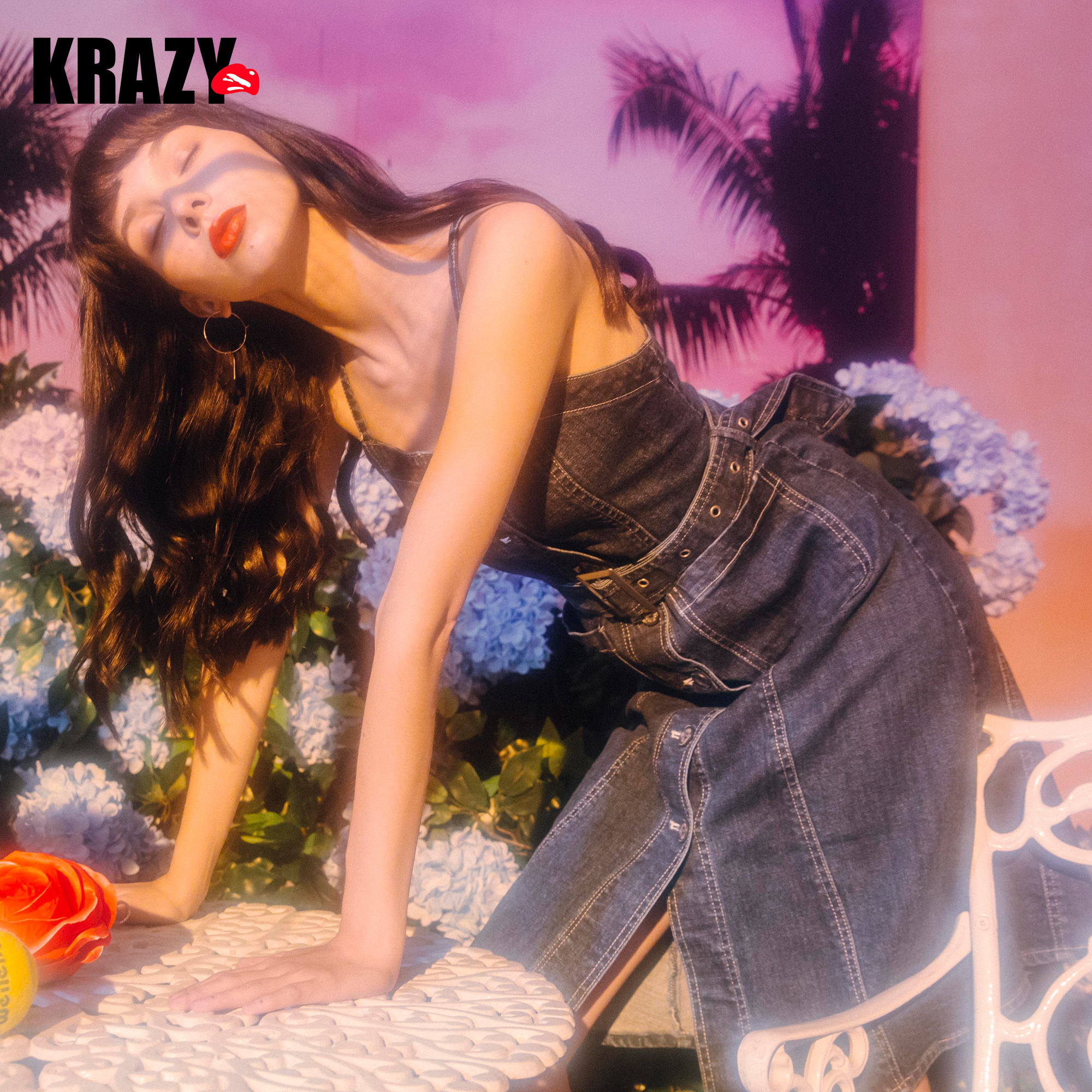 Krazy2018夏新款 修身轮廓收腰A摆牛仔吊带裙连衣裙 含腰带