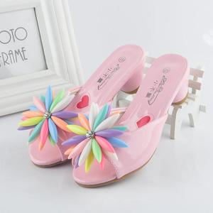 儿童公主拖鞋高跟图片