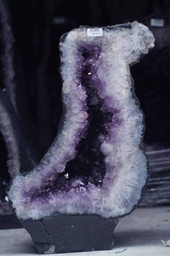 巴西紫晶洞 天然巴西紫水晶洞 26.7公斤90元/公斤