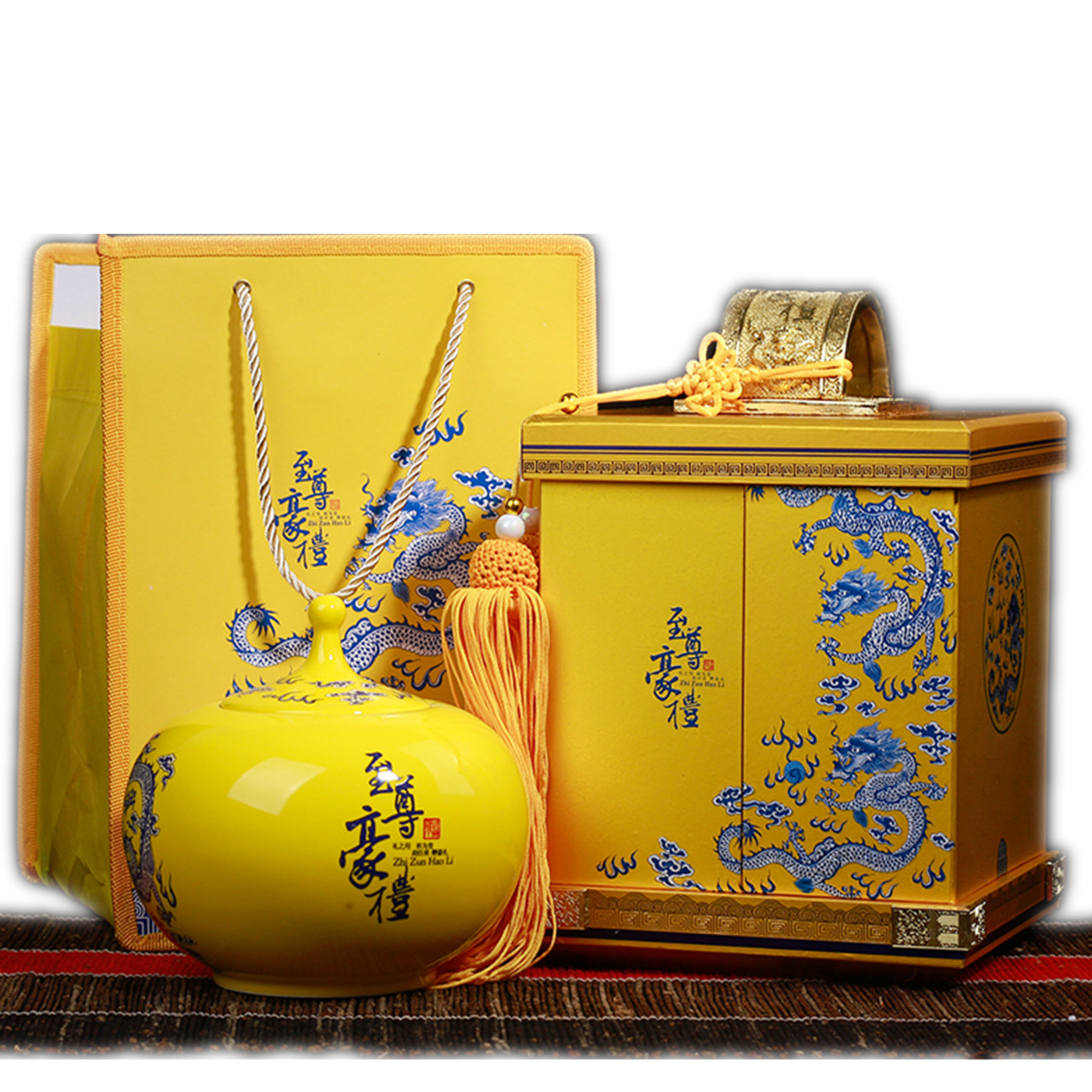 >>金骏眉高档礼盒瓷罐宝贝列表