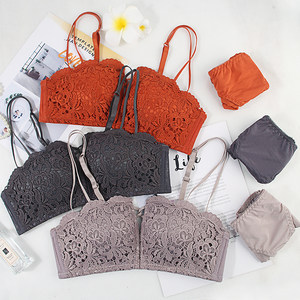 日系无钢圈四角杯刺绣文胸套装半杯聚拢小胸性感细肩带少女内衣裤￥ 