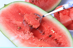 品牌名称: 黑美人西瓜水果