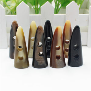 牛角扣大号树脂条纹型牛角扣子大衣 span class=h>纽扣 /span>毛衣长