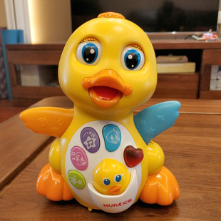 宝宝电动玩具小鸭子会动唱歌跳舞的大黄鸭女孩男1-2-3岁追逐会跑