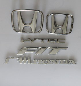 品牌名称: 本田飞度标志车标