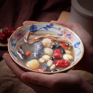 广东煲 span class=h>汤料 /span> 阿胶黄精乌鸡汤 女人经期气色红润