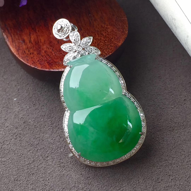 伟德国际翡翠的物件有什么