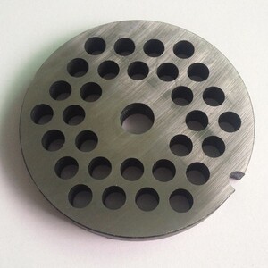class=h>绞肉机 /span>零件不锈钢精铸钢孔板刀网孔盘出肉孔原厂配件