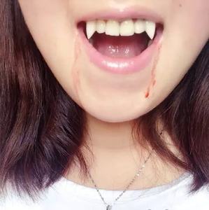 定制万圣节 span class=h>假牙 /span>龅牙 span class=h>兔 /span>牙